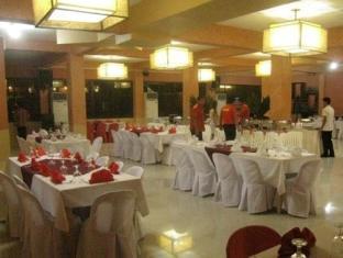 The Royal Coast Tourist Inn Panglao Exterior foto