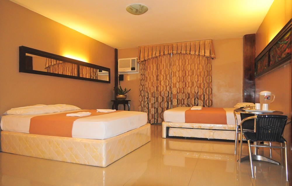 The Royal Coast Tourist Inn Panglao Exterior foto